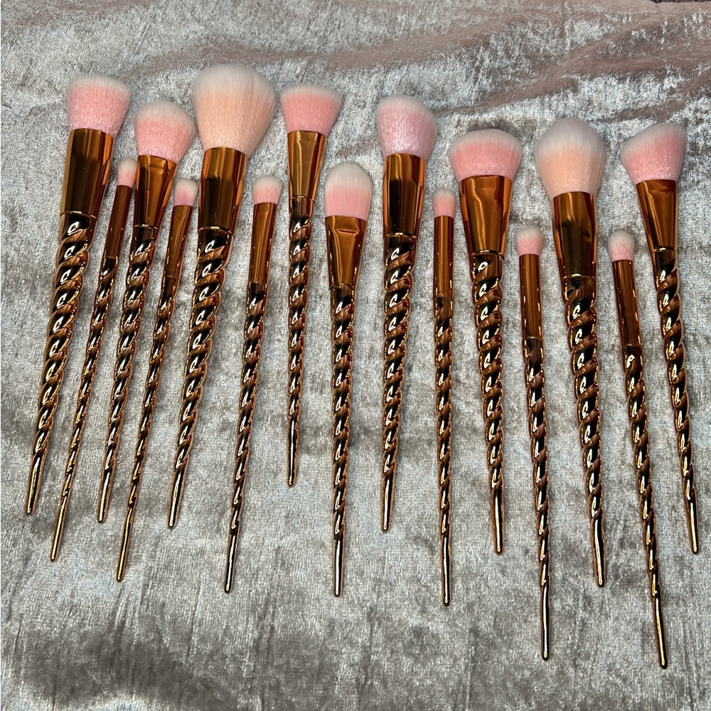 Makeup brush set